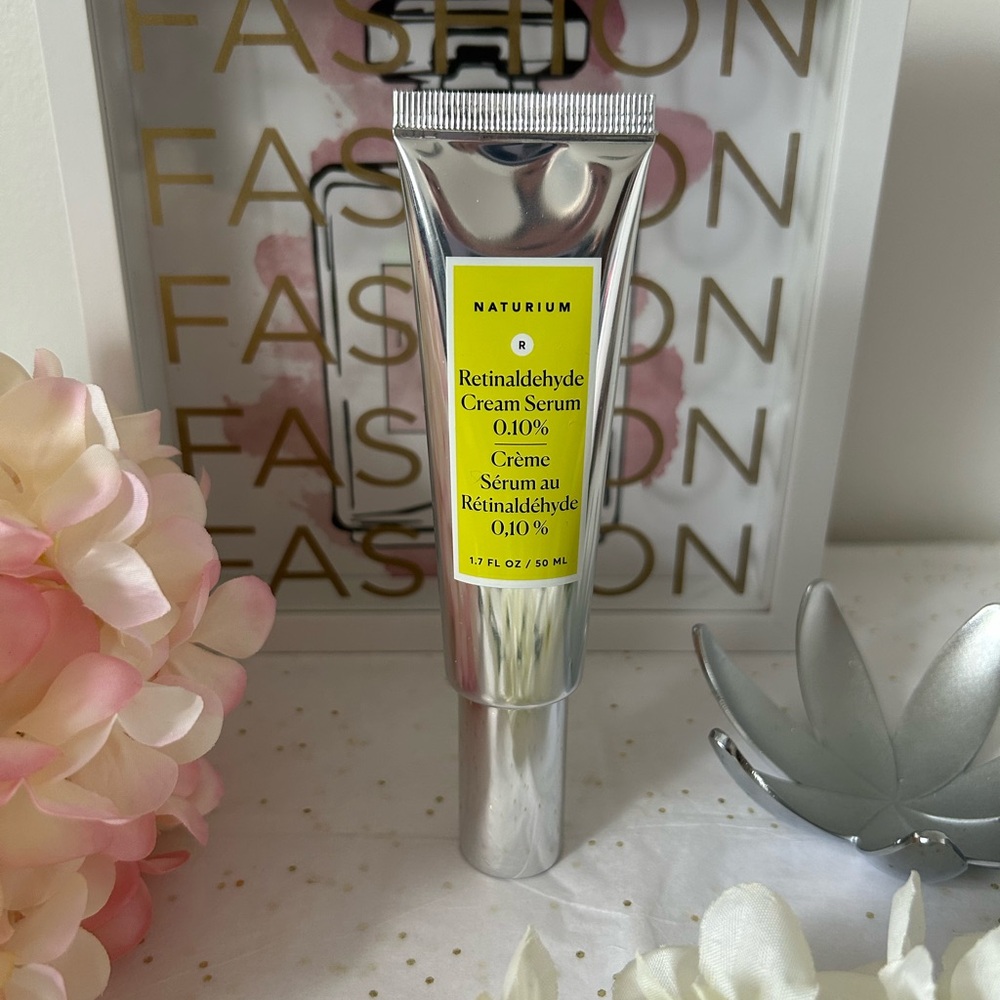 Naturium Retinaldehyde Cream Serum 0.10%